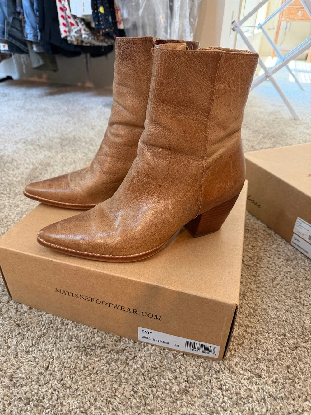 Matisse Tan Pointed-Toe Leather Western Booties